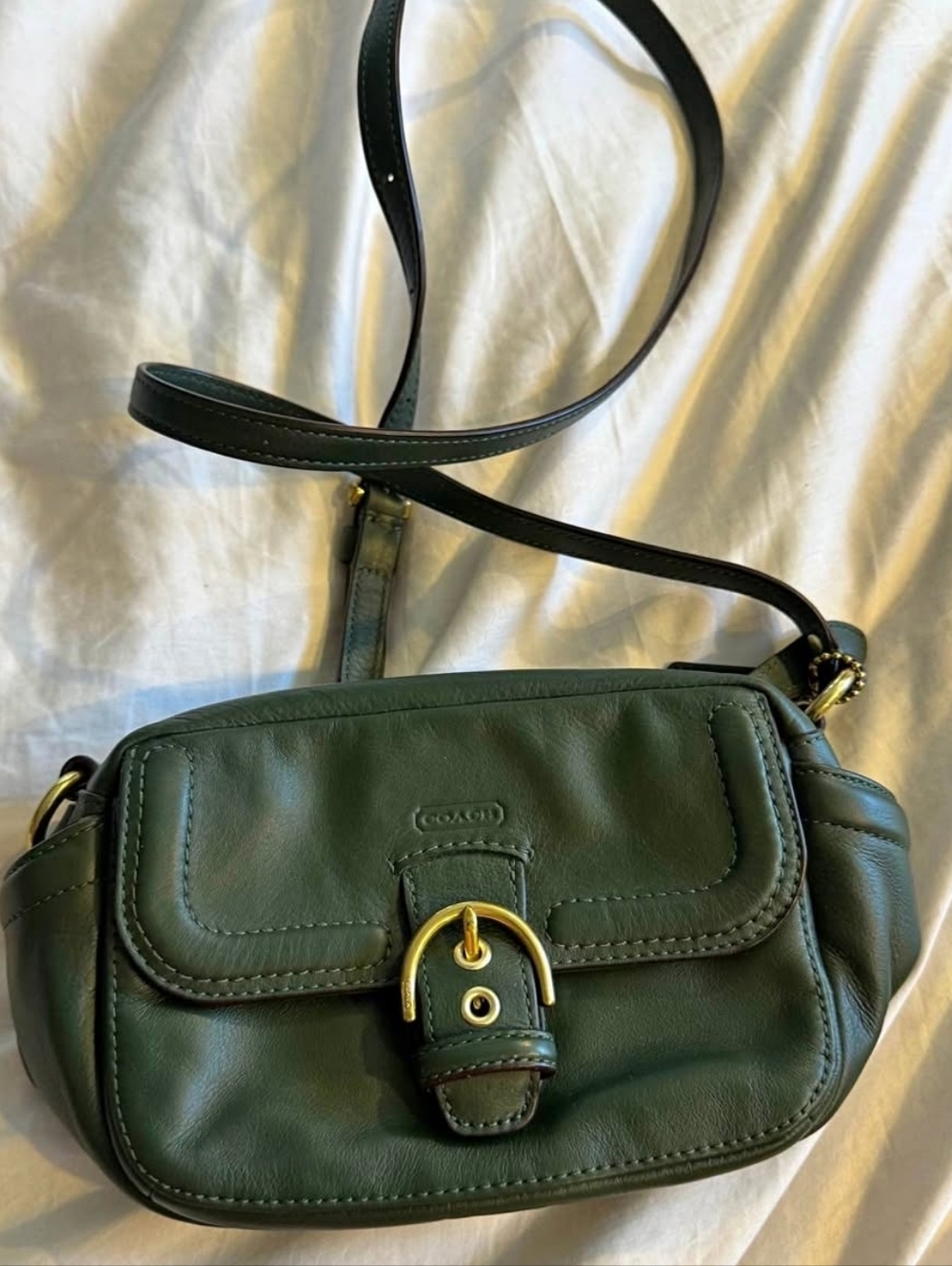 Coach Campbell camera crossbody bag.